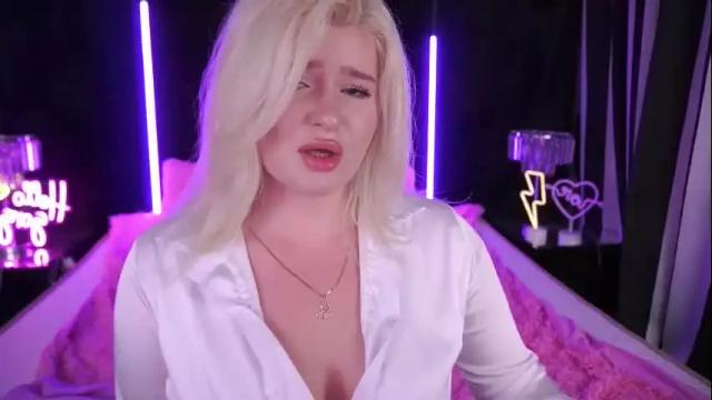 Image 10 of cocosecretss Stream on Chaturbate on 1 month ago