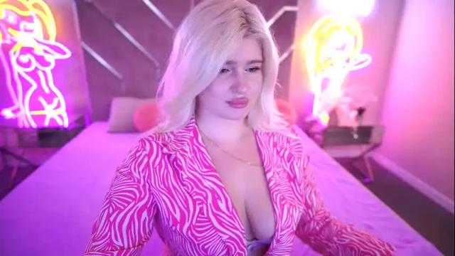 Image 11 of cocosecretss Stream on Chaturbate on 1 month ago