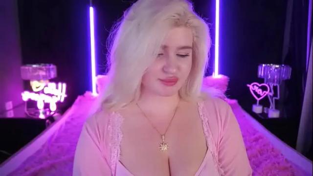 Image 8 of cocosecretss Stream on Chaturbate on 8 days ago