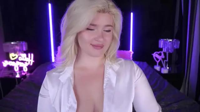 Image 12 of cocosecretss Stream on Chaturbate on 6 days ago