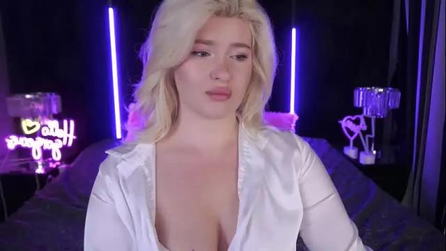 Image 6 of cocosecretss Stream on Chaturbate on 6 days ago