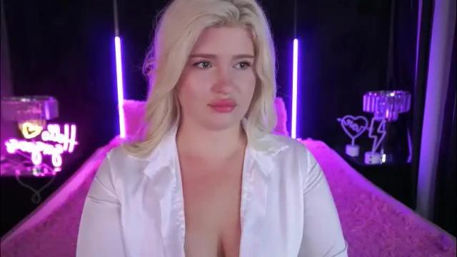 Image 7 of cocosecretss Stream on Chaturbate on 2 months ago