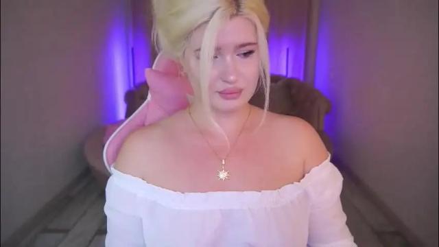 Image 12 of cocosecretss Stream on Chaturbate on 2 months ago