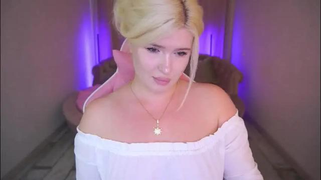 Image 8 of cocosecretss Stream on Chaturbate on 2 months ago