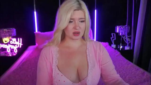 Image 11 of cocosecretss Stream on Chaturbate on 29 days ago