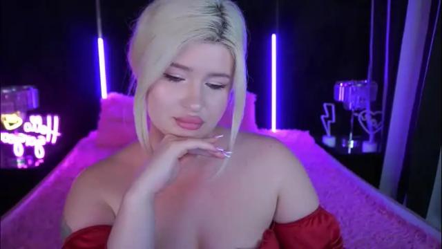 Image 8 of cocosecretss Stream on Chaturbate on 25 days ago