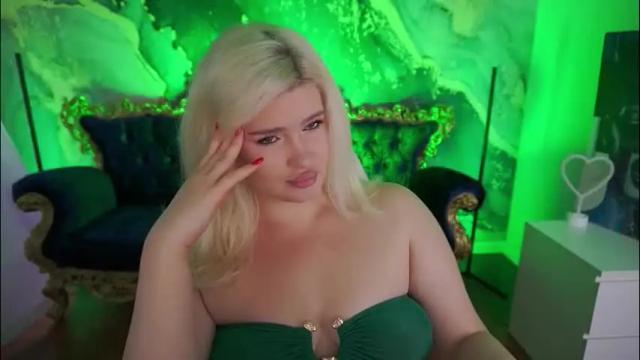 Image 2 of cocosecretss Stream on Chaturbate on 2 months ago