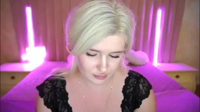 Image 7 of cocosecretss Stream on Chaturbate on 1 month ago