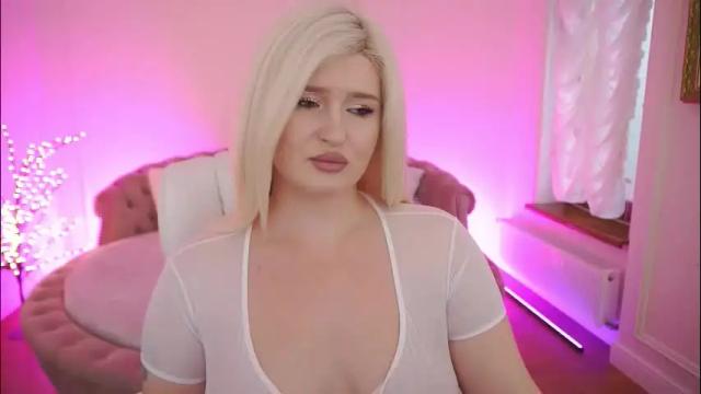 Image 11 of cocosecretss Stream on Chaturbate on 1 month ago