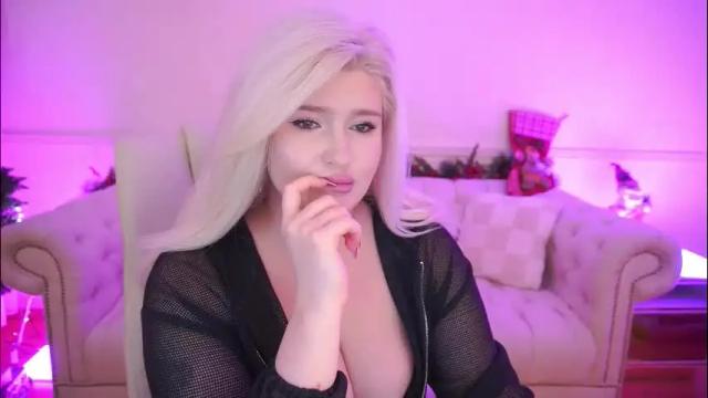 Image 2 of cocosecretss Stream on Chaturbate on 7 days ago