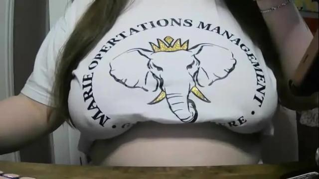 Image 3 of codieraye Stream on Chaturbate on 2 months ago