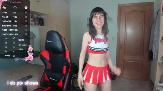 Image 3 of codyshome Stream on Chaturbate on 4 months ago