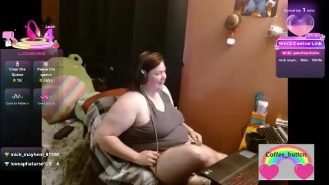 Image 8 of coffee_button Stream on Chaturbate on 19 days ago