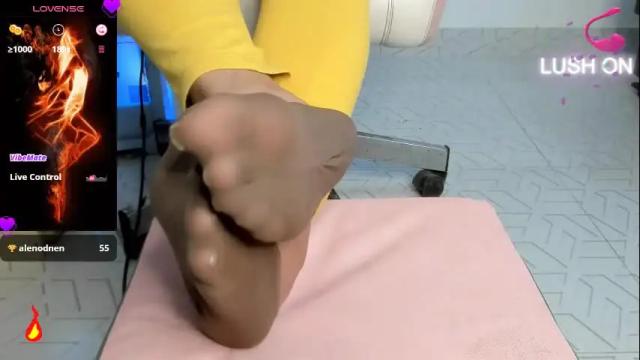 Image 10 of coffee_hot Stream on Chaturbate on 17 days ago