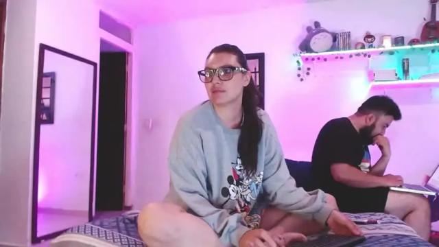 Image 11 of col_lovers Stream on Chaturbate on 19 months ago