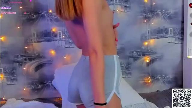 Image 7 of cold_waterfall Stream on Chaturbate on 1 month ago