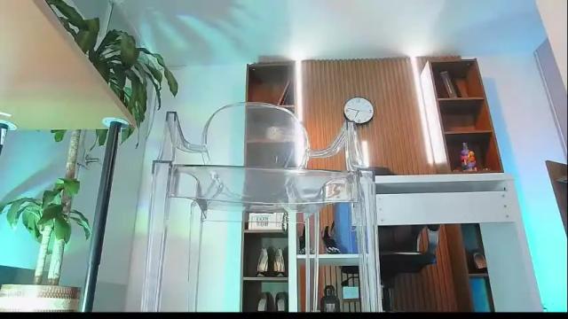 Image 3 of colete_milf Stream on Chaturbate on 1 month ago