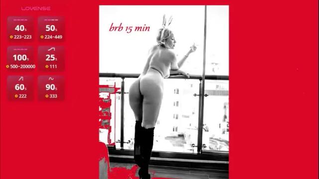 Image 3 of colette1w Stream on Chaturbate on 2 months ago