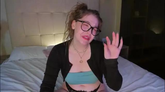 Image 6 of colleen_blake Stream on Chaturbate on 21 days ago