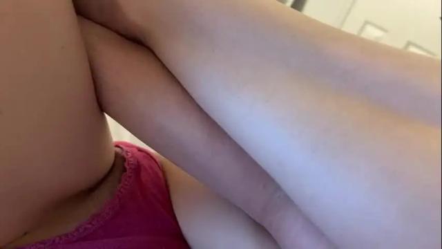 Image 2 of college_slut__ Stream on Chaturbate on 2 months ago