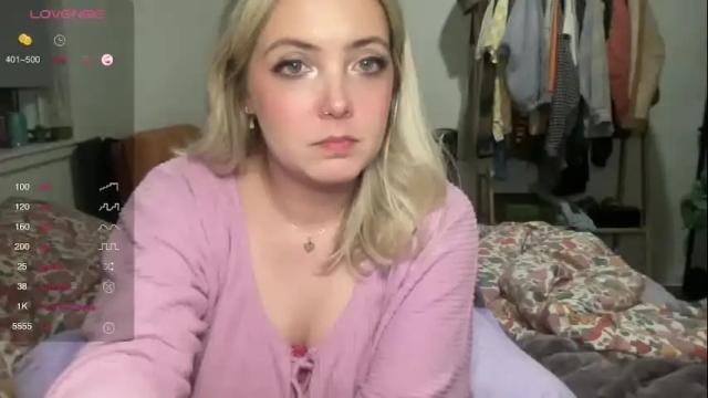 Image 7 of collegegirlypop Stream on Chaturbate on 13 months ago