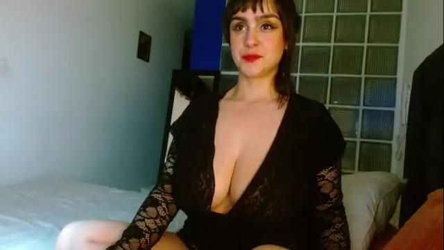 Image 12 of collette_beaufoy Stream on Chaturbate on 2 months ago