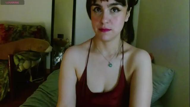 Image 3 of collette_beaufoy Stream on Chaturbate on 26 days ago