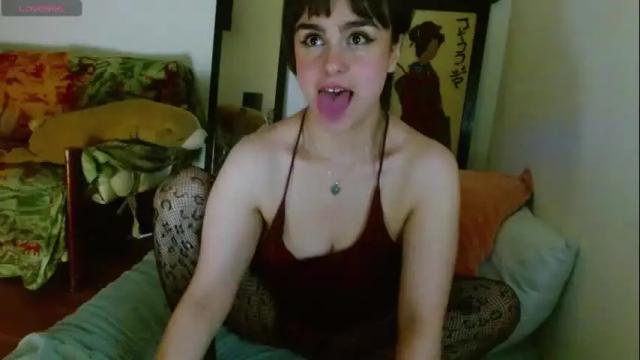 Image 4 of collette_beaufoy Stream on Chaturbate on 26 days ago