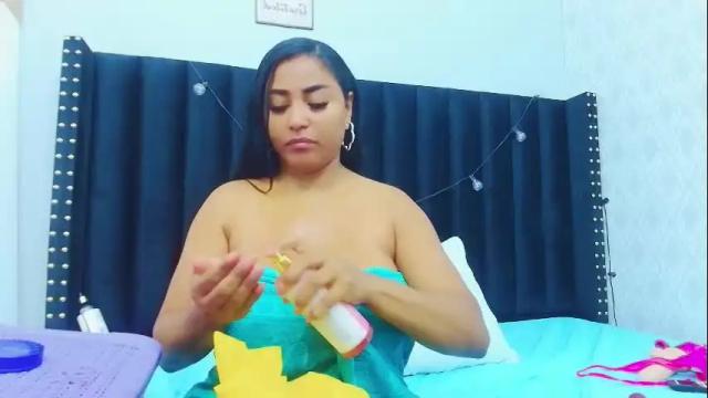 Image 11 of colombia_mommy_ Stream on Chaturbate on 1 month ago
