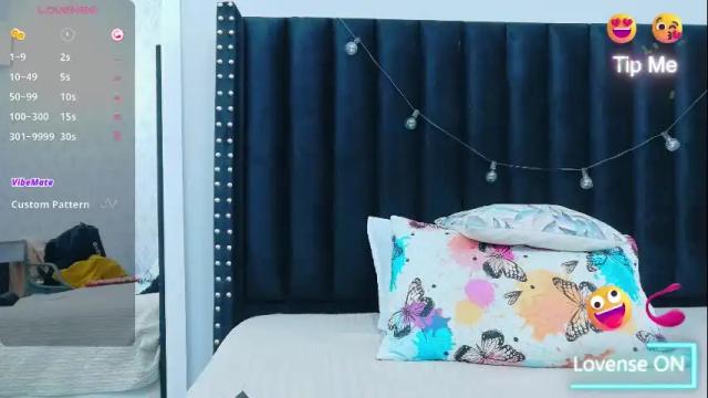 Image 4 of colombia_mommy_ Stream on Chaturbate on 1 month ago