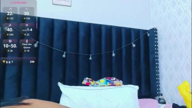 Image 2 of colombia_mommy_ Stream on Chaturbate on 8 days ago