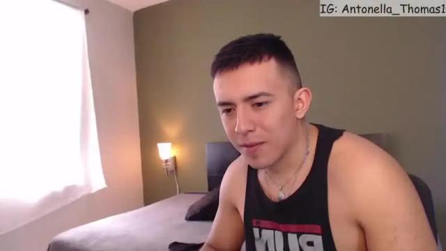 Image 7 of colombian_couple1 Stream on Chaturbate on 13 months ago