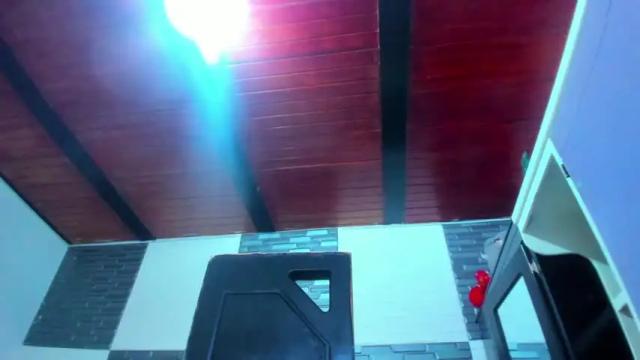 Image 8 of colombianmiilf_ Stream on Chaturbate on 13 months ago