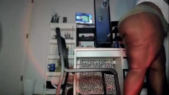 Image 3 of colorfullydark Stream on Chaturbate on 4 months ago