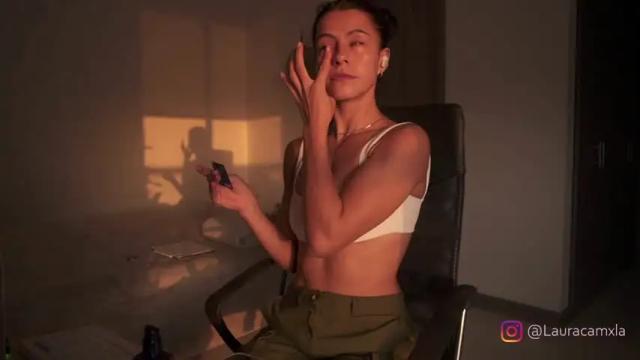 Image 6 of colouristic Stream on Chaturbate on 15 months ago