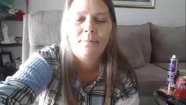 Image 8 of comebackpussy Stream on Chaturbate on 23 months ago