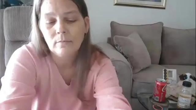 Image 12 of comebackpussy Stream on Chaturbate on 13 months ago