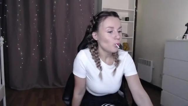 Image 8 of cometoseeme_ Stream on Chaturbate on 16 months ago