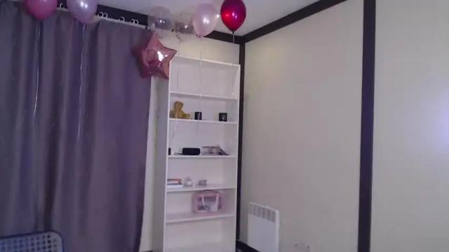 Image 7 of cometoseeme_ Stream on Chaturbate on 14 months ago