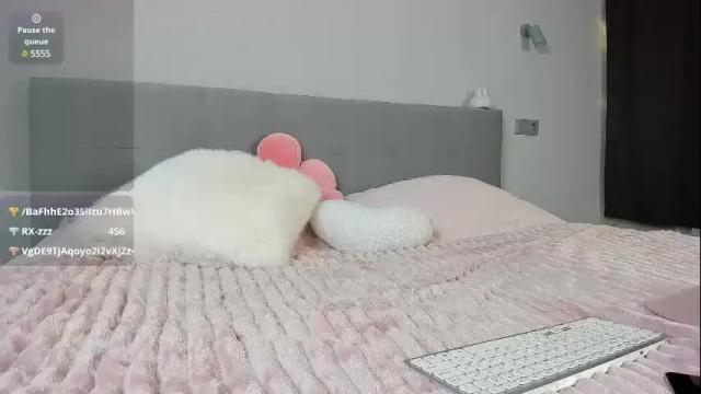 Image 7 of cometoseeme_ Stream on Chaturbate on 12 days ago