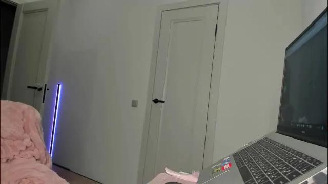 Image 11 of cometoseeme_ Stream on Chaturbate on 1 month ago