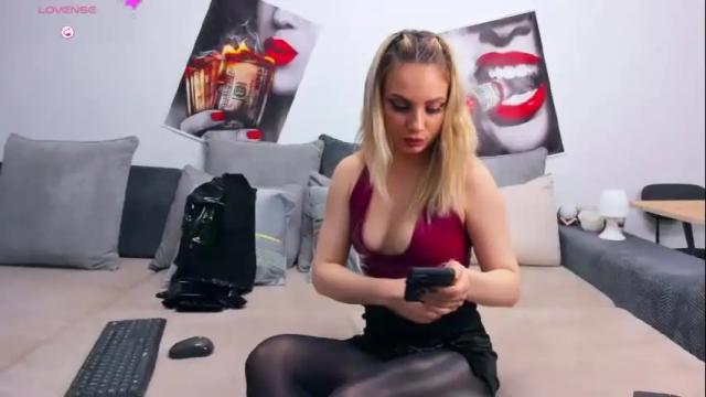 Image 8 of confidentmistress Stream on Chaturbate on 2 months ago