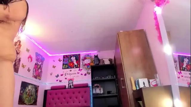 Image 12 of connie_211 Stream on Chaturbate on 19 days ago