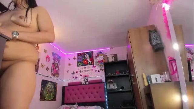 Image 10 of connie_211 Stream on Chaturbate on 13 days ago