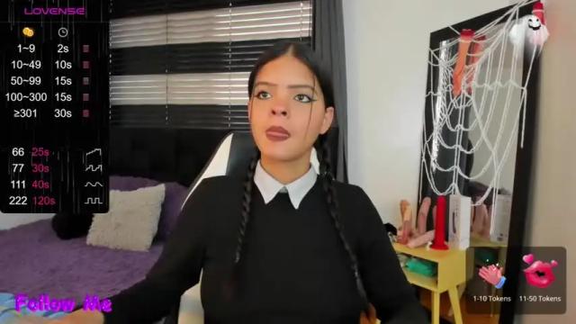 Image 7 of connie_cutee Stream on Chaturbate on 19 months ago