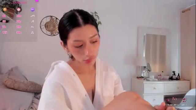 Image 8 of connie_deep Stream on Chaturbate on 1 month ago