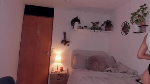 Image 7 of connie_deep Stream on Chaturbate on 1 month ago