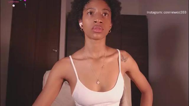 Image 2 of connie_west0 Stream on Chaturbate on 2 months ago