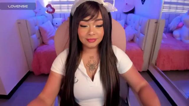 Image 6 of conny_curly Stream on Chaturbate on 12 months ago