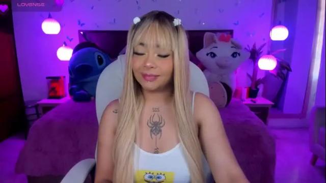 Image 12 of conny_curly Stream on Chaturbate on 23 days ago